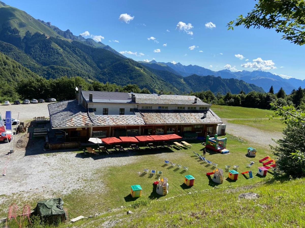 Rifugio Trifoglio Ass. Ostelli Lombardia Вальторта Экстерьер фото